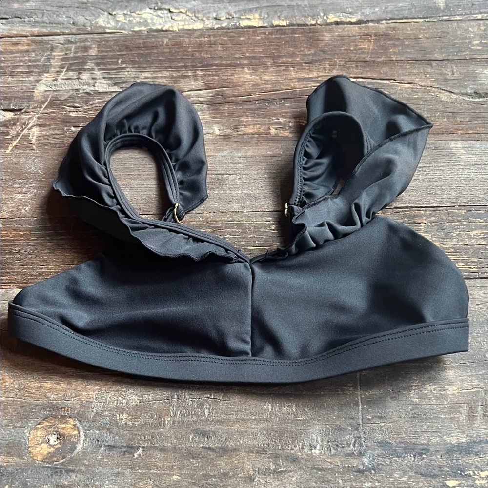 California Kisses Black Ruffled Crop Top